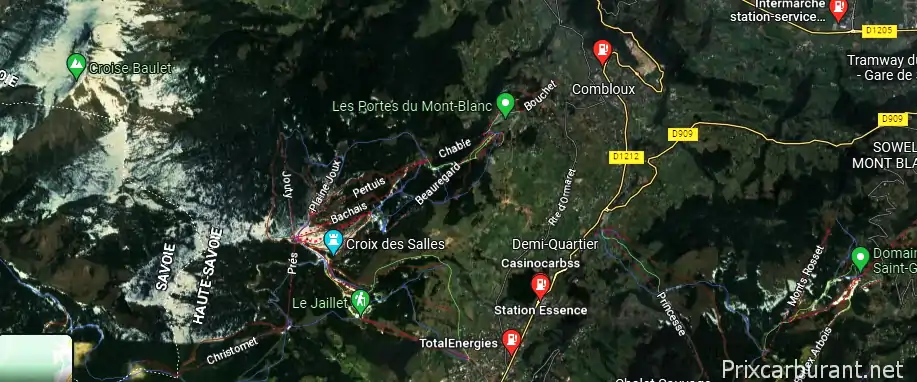 Station essence Demi-Quartier